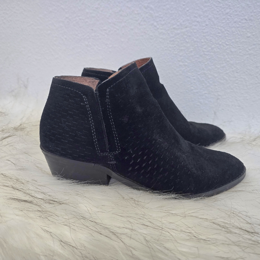 Lucky Brand Fabiana Black Suede Perforated Ankle Boots 6.5